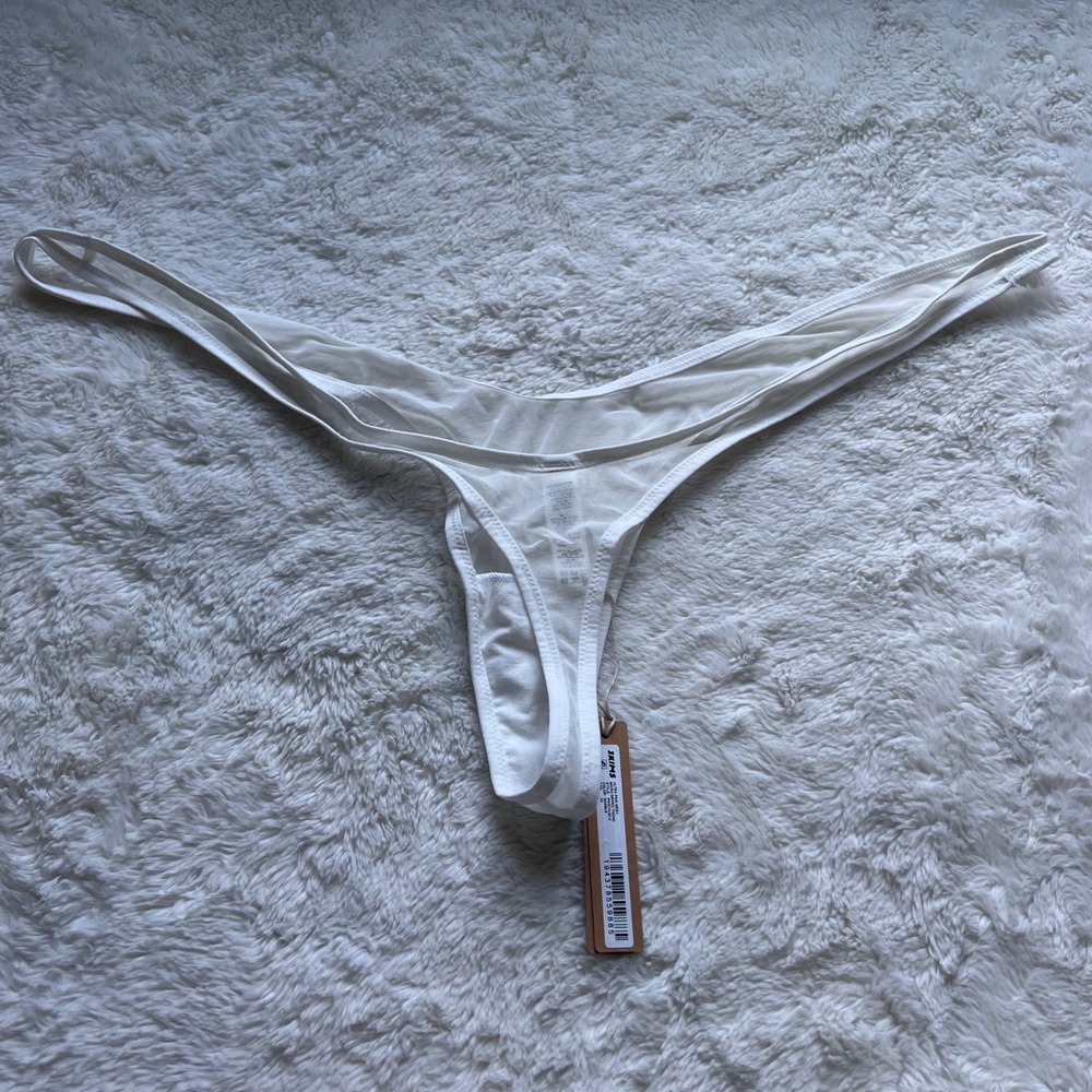 SKIMS Ultra Fine Mesh Micro Dipped Thong Marble White PN-DTH-2013 Size 3X NEW
